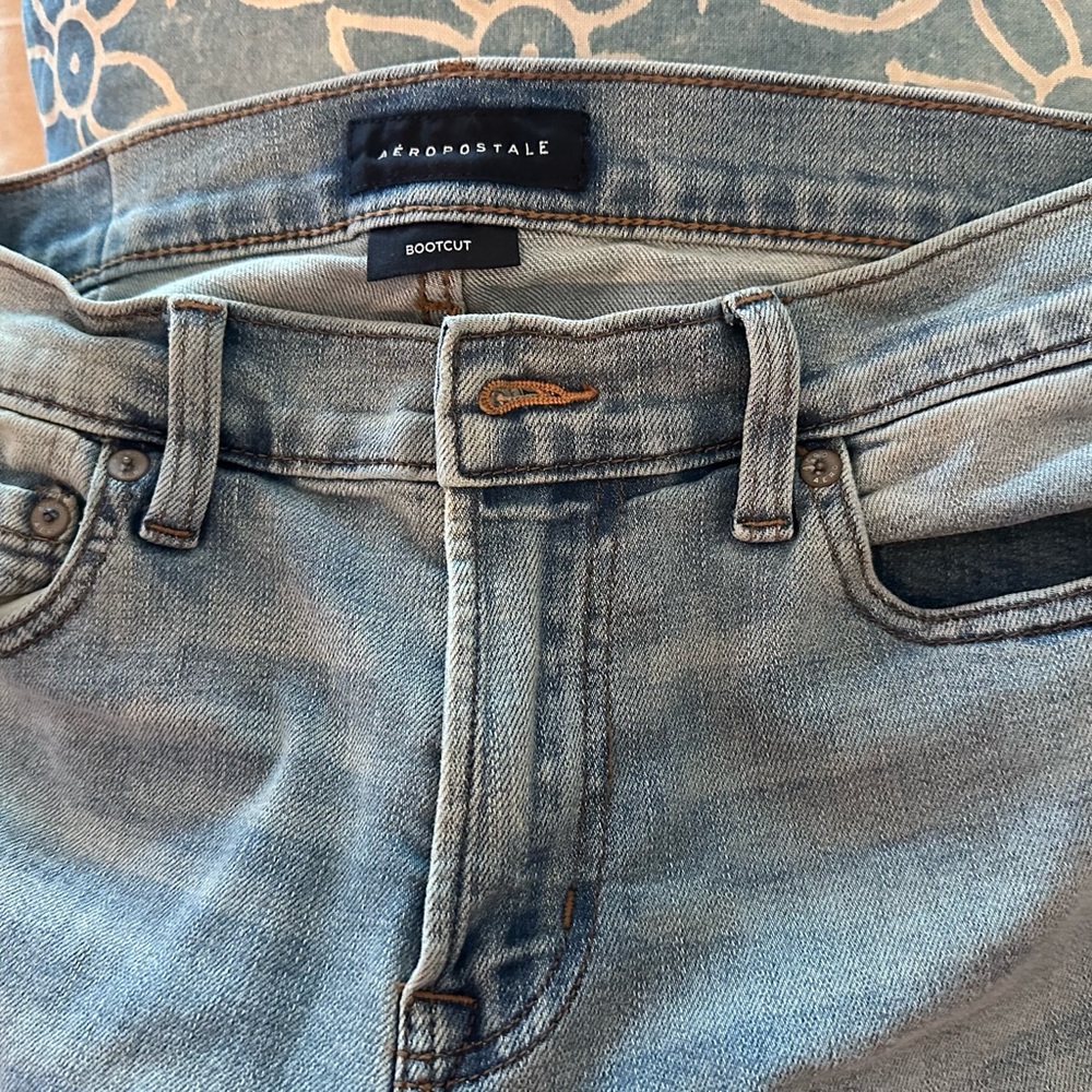 ❤️ Aeropostale Men's light wash Faded Blue Bootcut Jeans